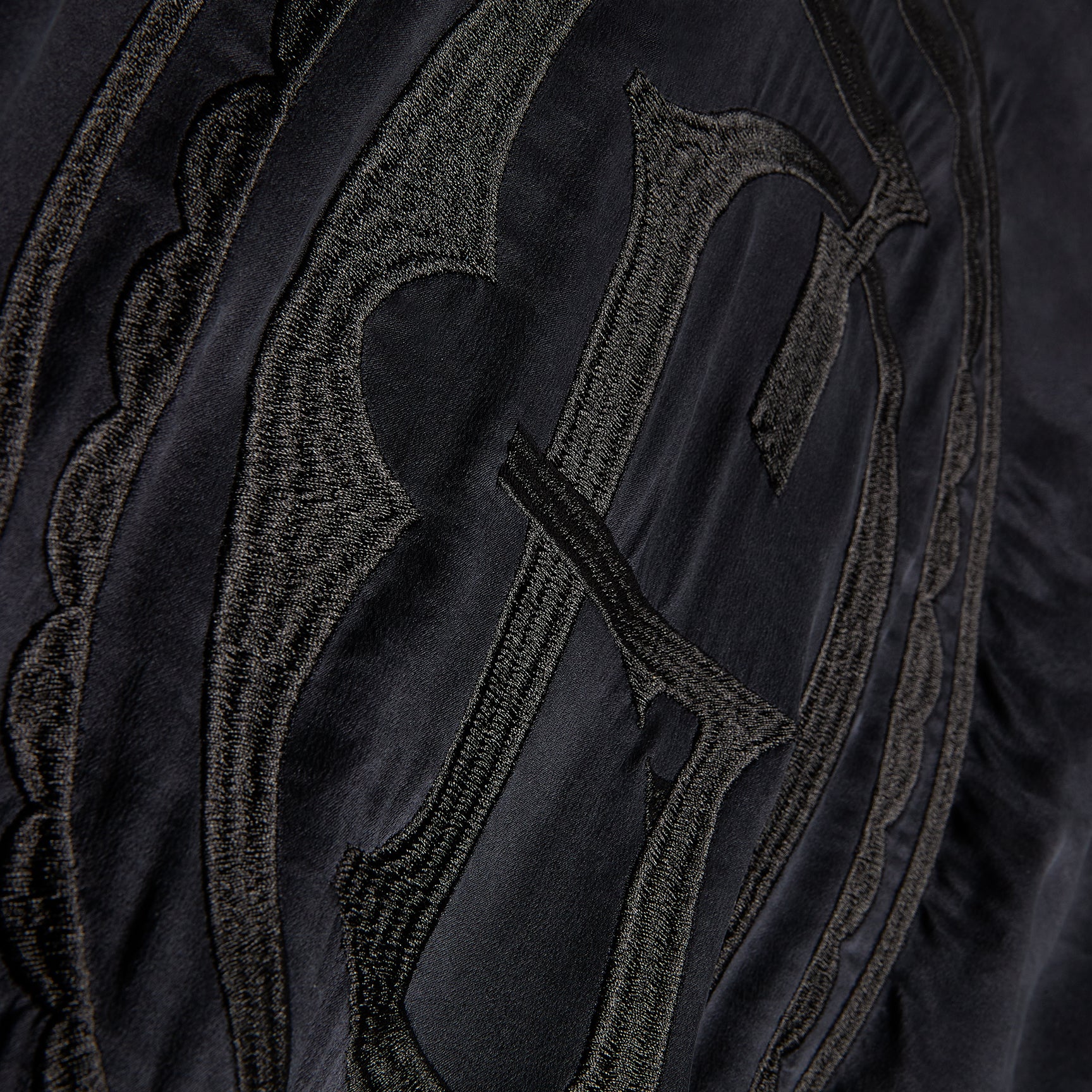 CHATEAU SILK SPA ROBE - Image 3