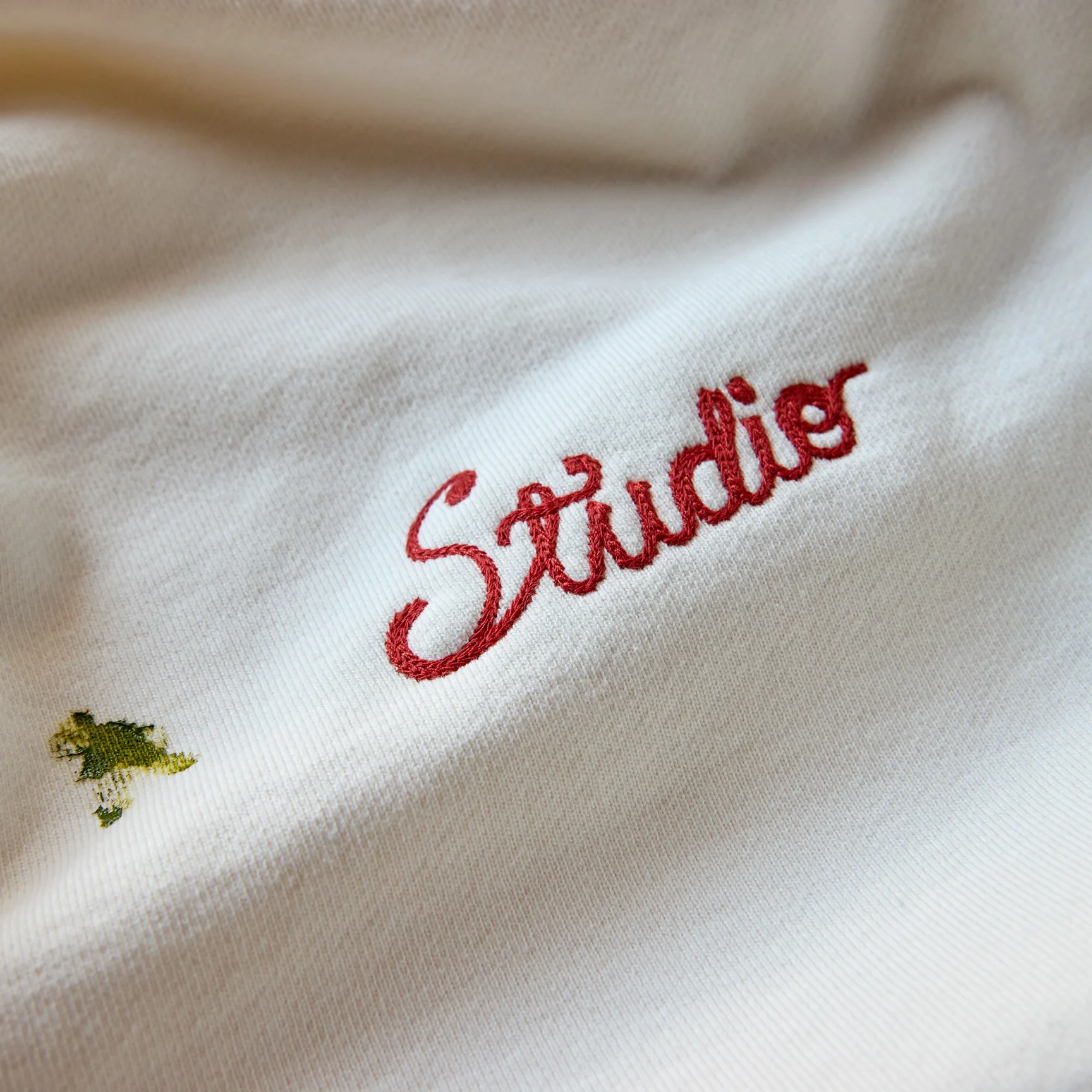 STUDIO HOODIE - Image 11